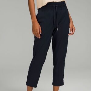 Lululemon Dance Studio MR crop - Navy Blue